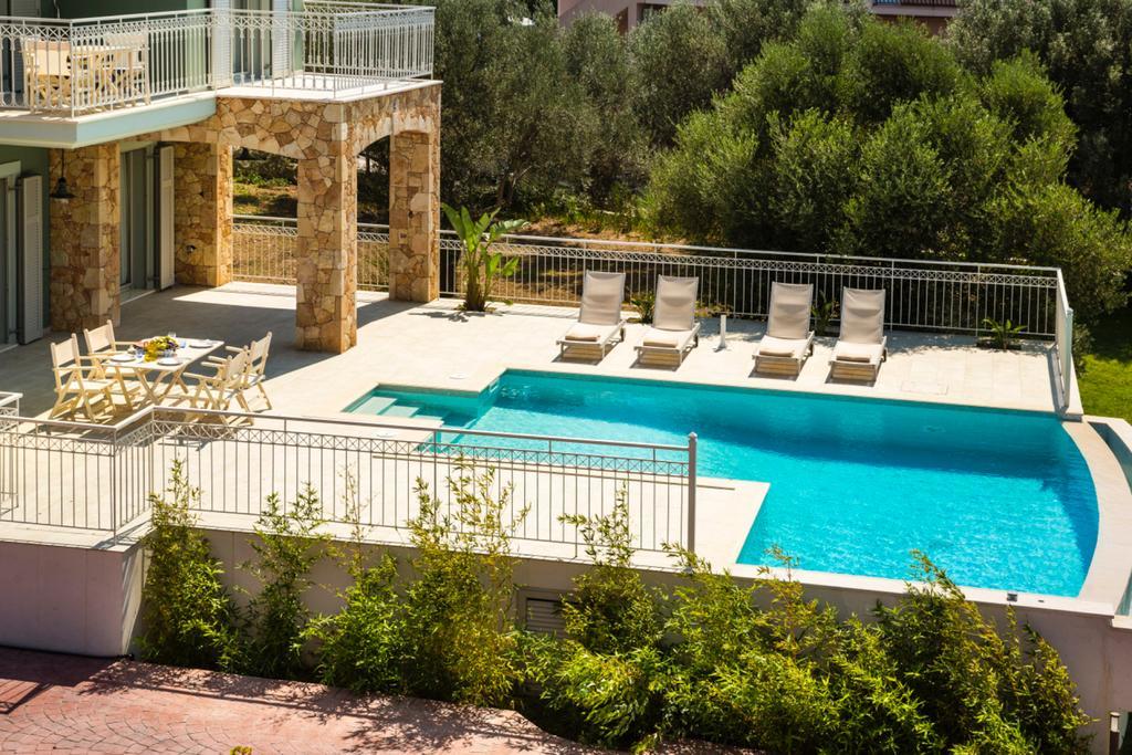 Afrodite Luxury Villa سفوروناتا المظهر الخارجي الصورة