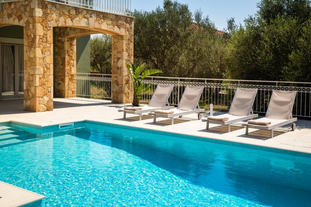 Afrodite Luxury Villa سفوروناتا المظهر الخارجي الصورة